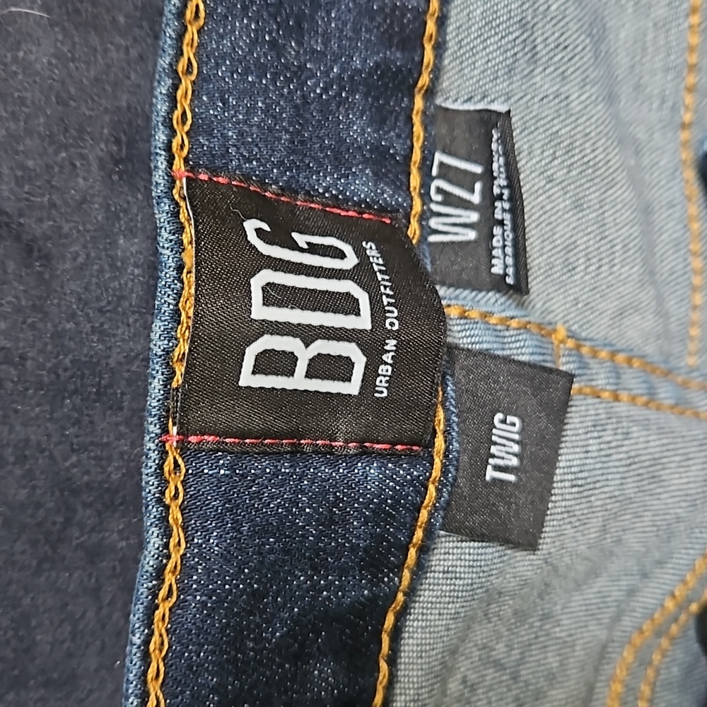 BDG Urban Outfitters Jeans Twig size 27
